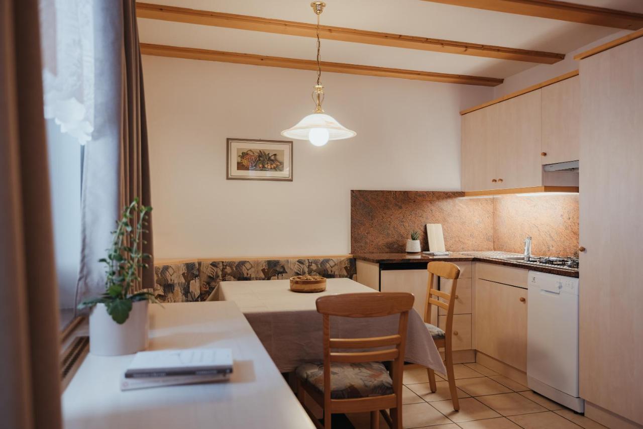 קורברה אין בדיה Residence Chalet Pinis מראה חיצוני תמונה